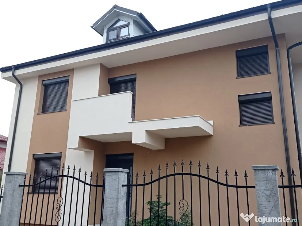 Rulouri exterioare AL pentru ferestre – electrice și manuale | Montaj inclus