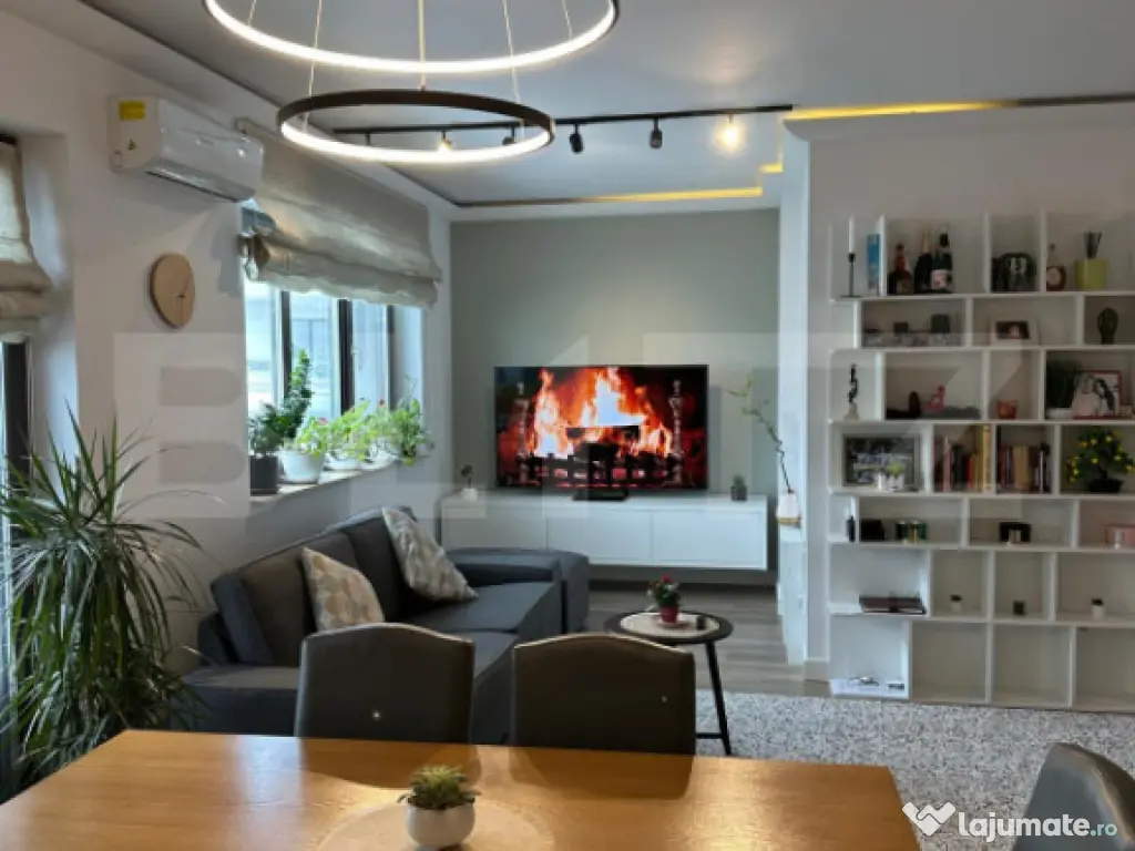 Penthouse 4 Cam | 110 mp utili + Terasa 68 mp | + Parcare | 