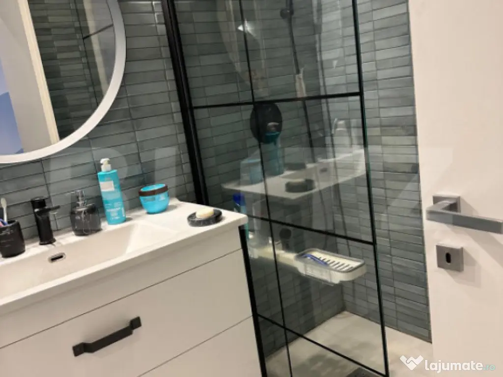 Penthouse 4 Cam | 110 mp utili + Terasa 68 mp | + Parcare | 