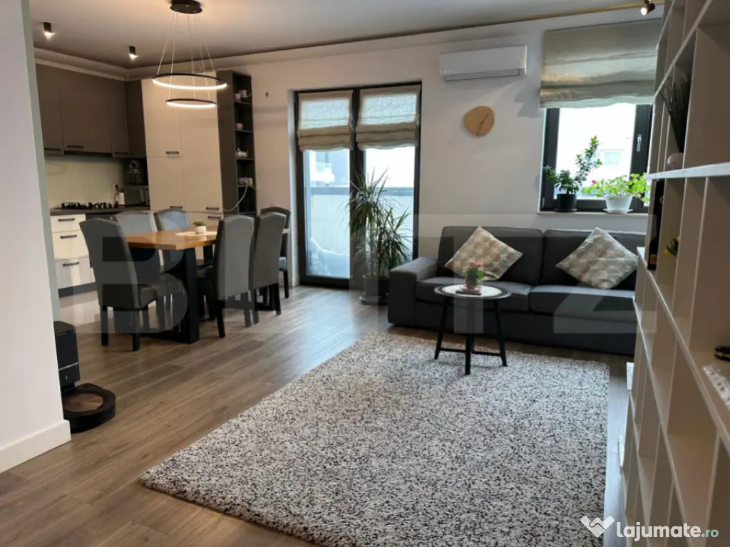 Penthouse 4 Cam | 110 mp utili + Terasa 68 mp | + Parcare | 