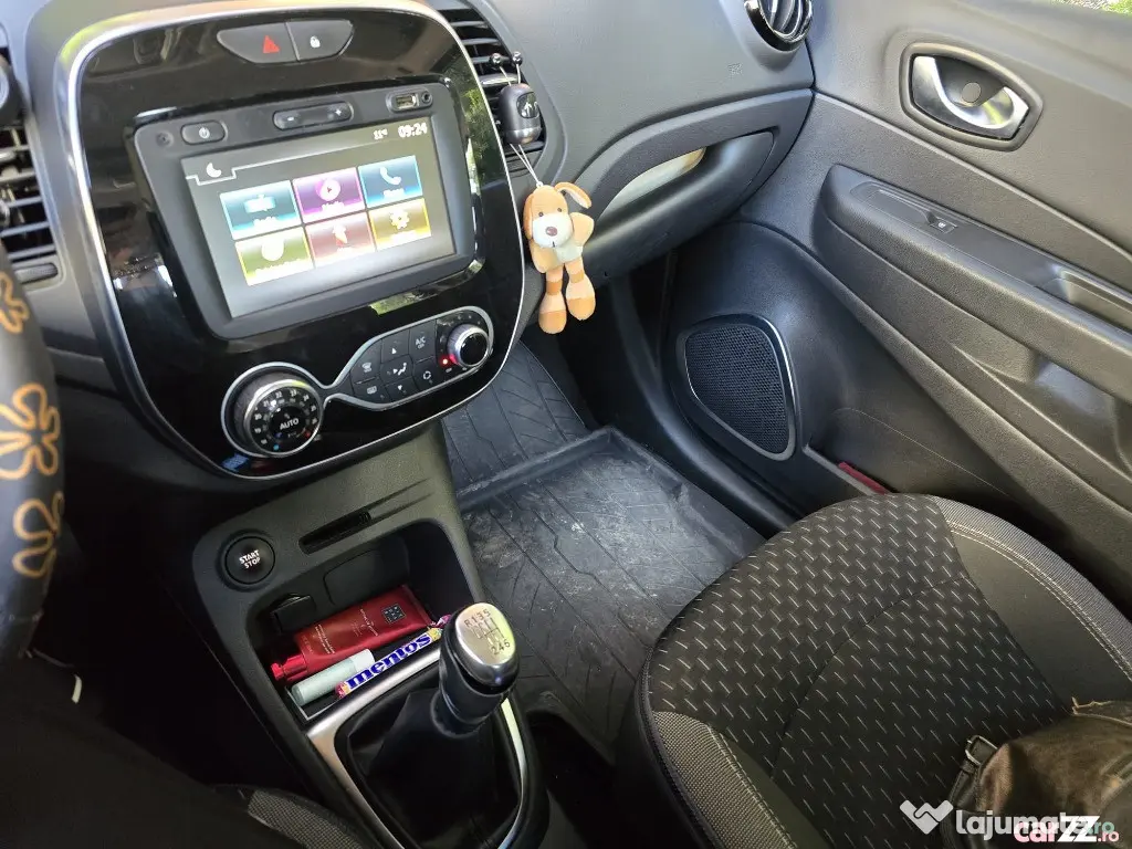 Renault Captur 2019, 1.3 tce, 64.000km 