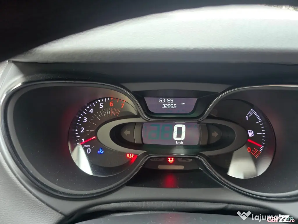 Renault Captur 2019, 1.3 tce, 64.000km 