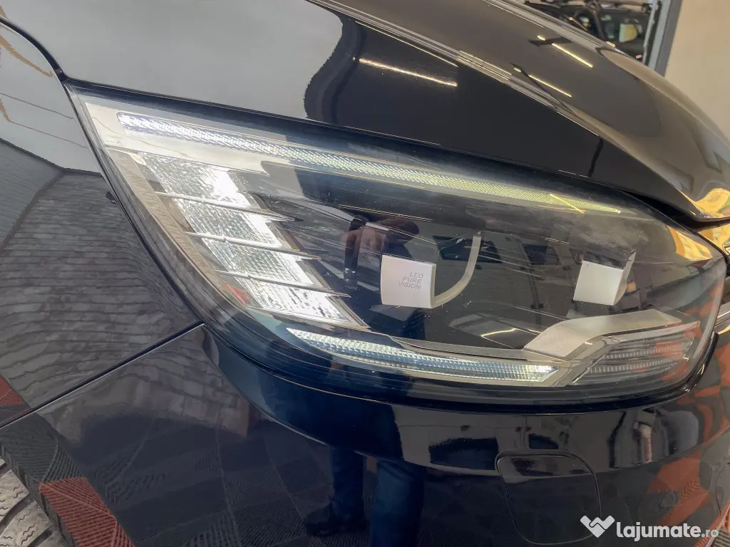 Renault Scenic , Cutie Automata , Rate fixe cu avans zero . Buy-Back . 