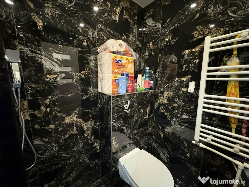 Apartament 2 camere langa parc gata de mutare