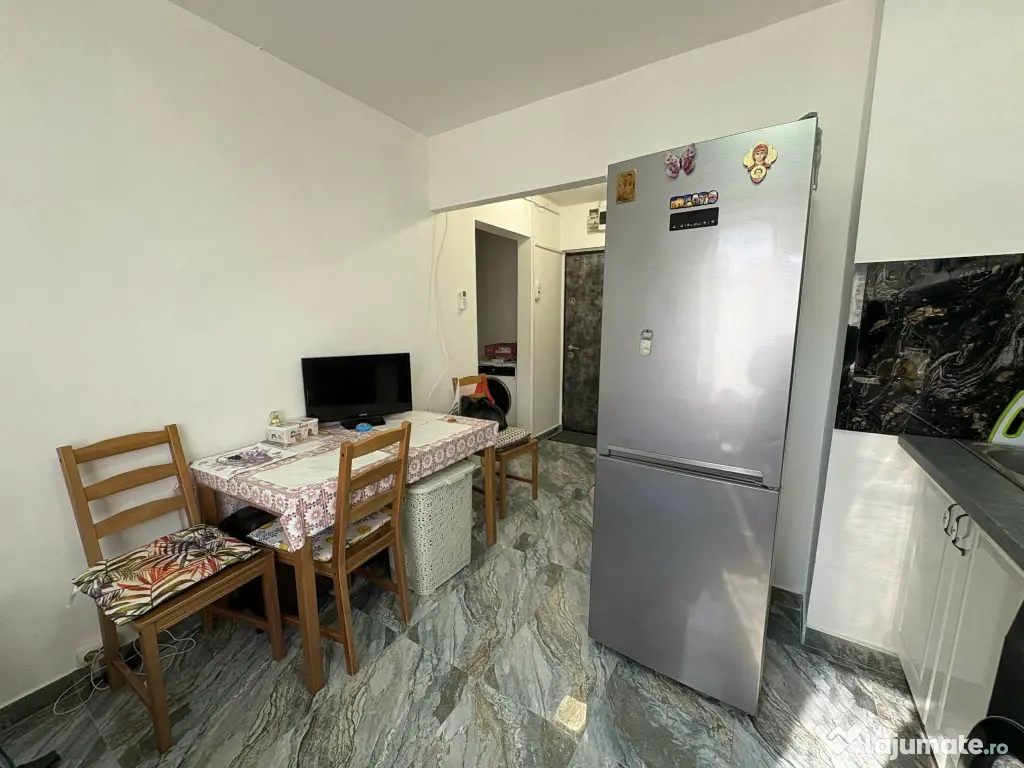 Apartament 2 camere langa parc gata de mutare