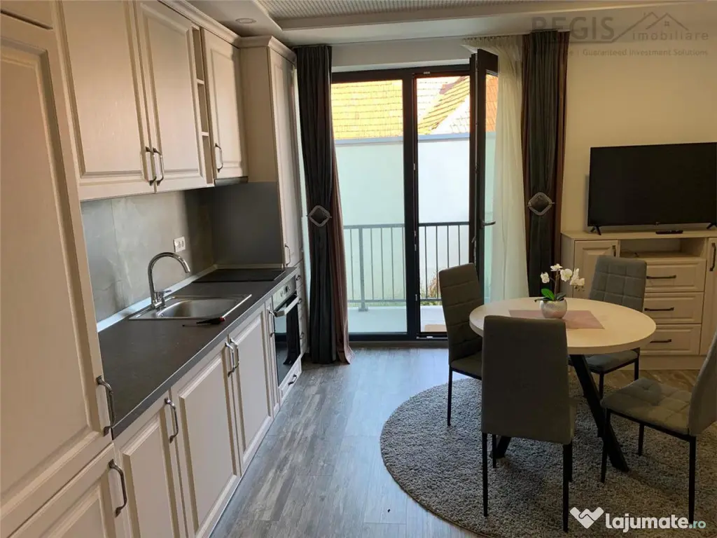 Apartament 3 camere - de inchiriat