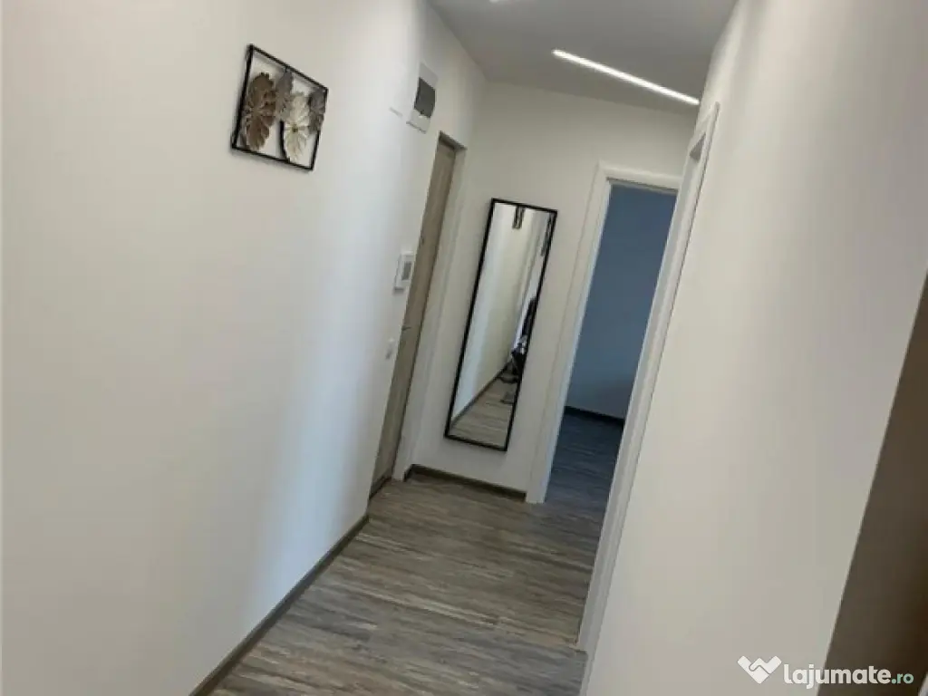 Apartament 3 camere - de inchiriat