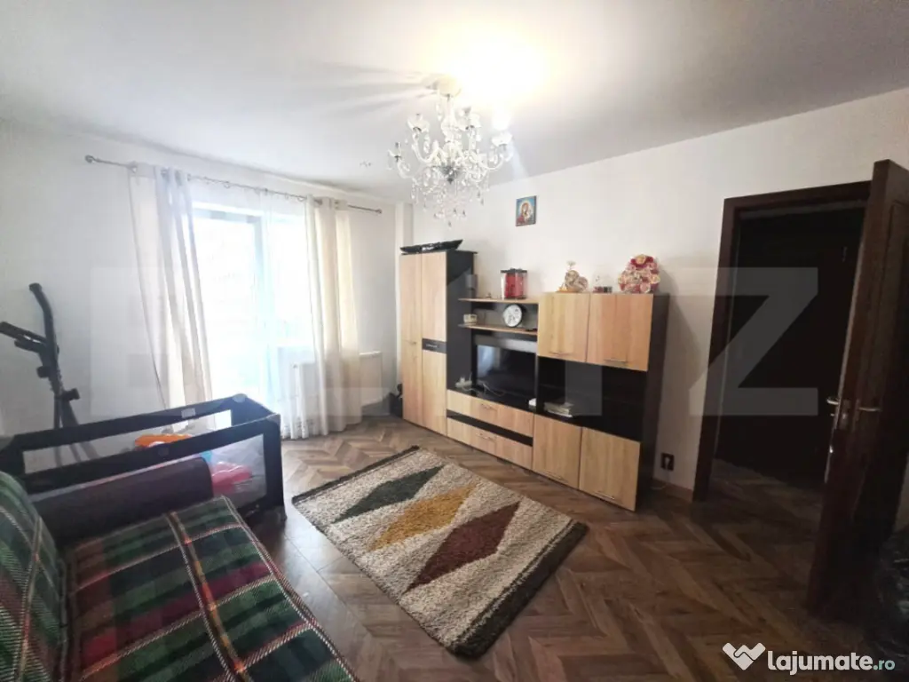 Apartament 2 camere, complet mobilat, 41 mp, loc de parcare 