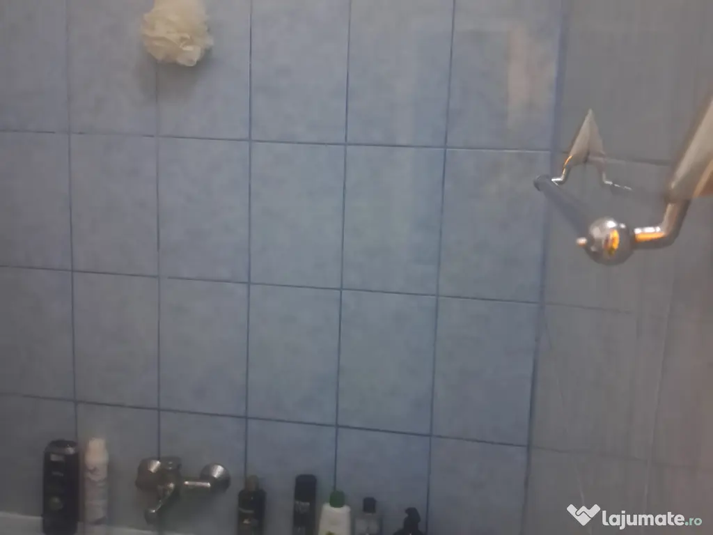 Apartament 2 camere semidecomandat etaj 1 mobilat