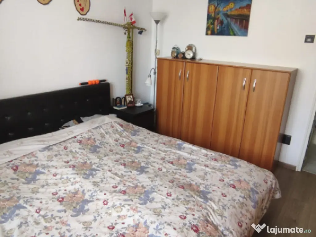 Apartament 3 camere decomandate Strand I 