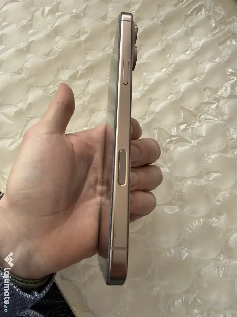 Iphone 16 pro max desert titanium 256 gb