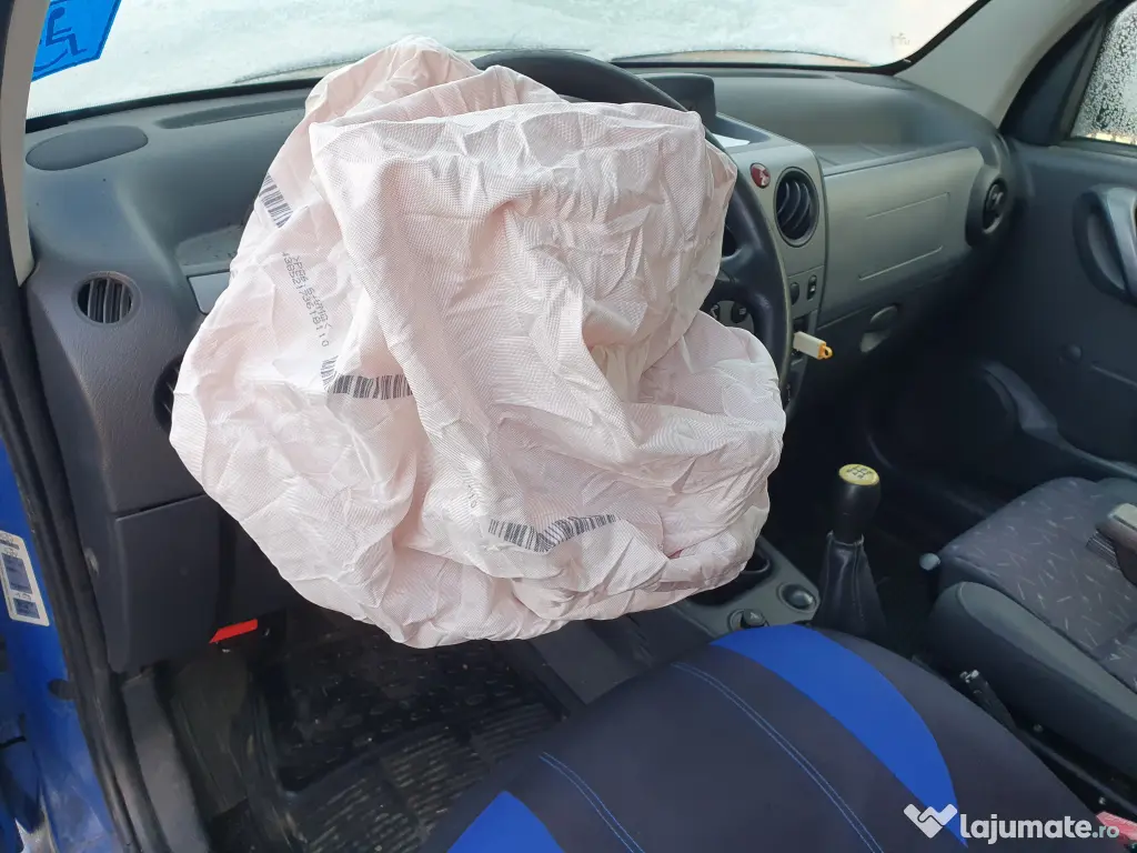 Epava Peugeot Partner 2006