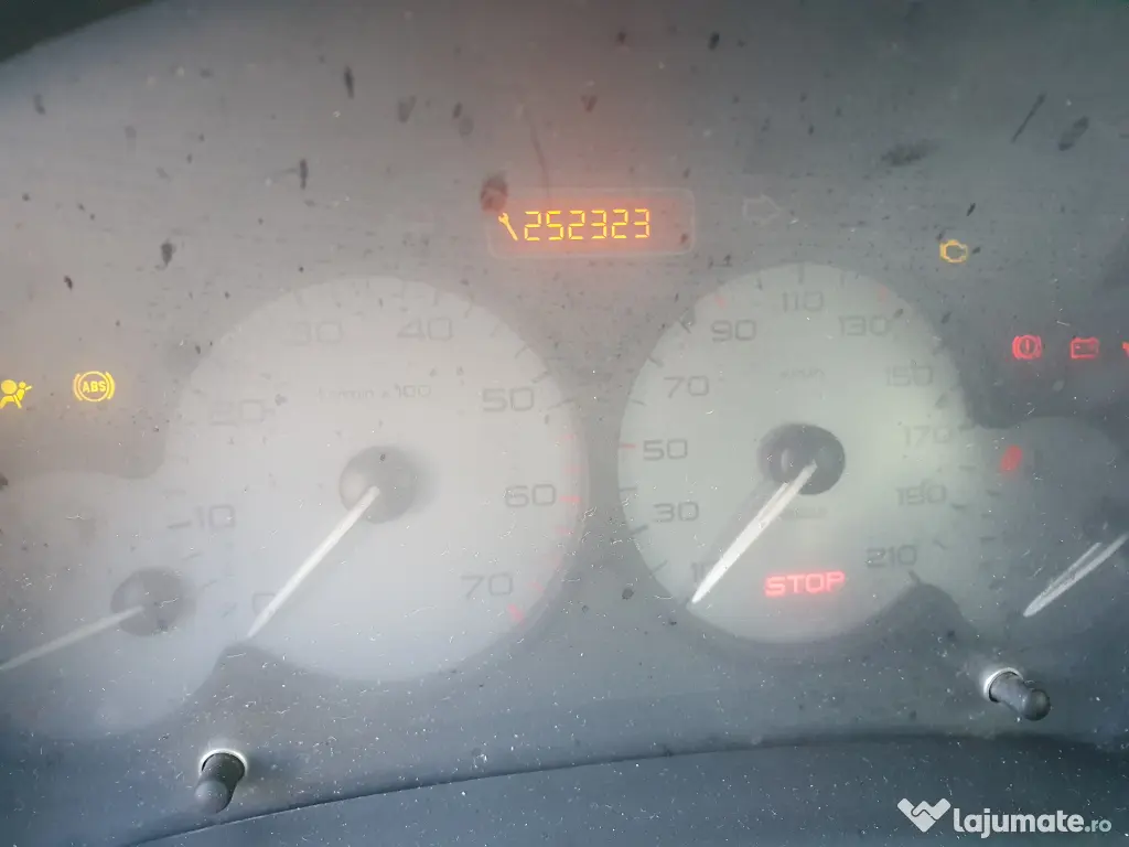 Epava Peugeot Partner 2006