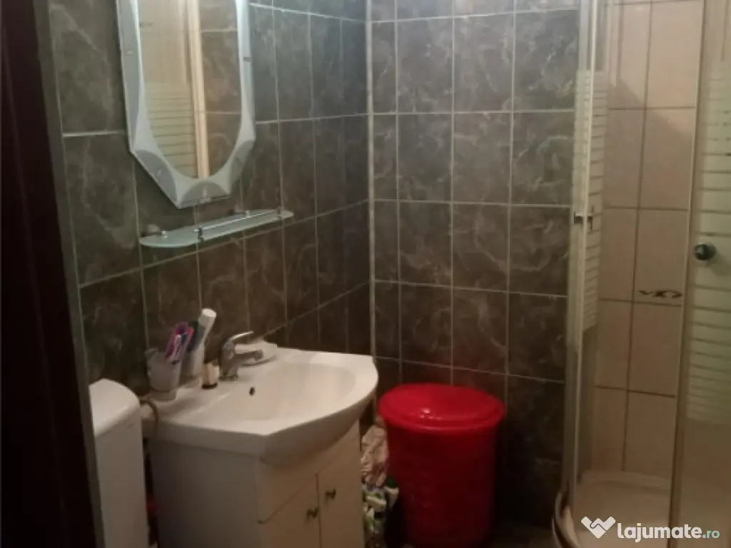 Ap. 2 camere conf 1, zugravit 2023 Calea Galati, mobilat uti 