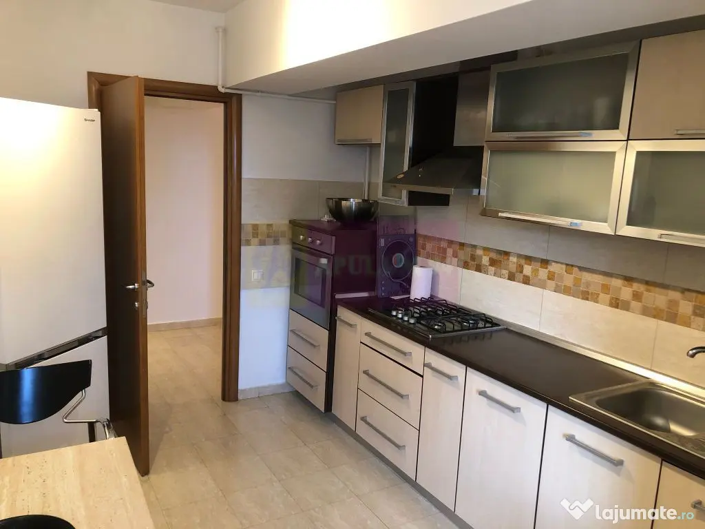 Apartament 3 camere LUX, 99mp, B-dul Unirii, loc parcare ... 
