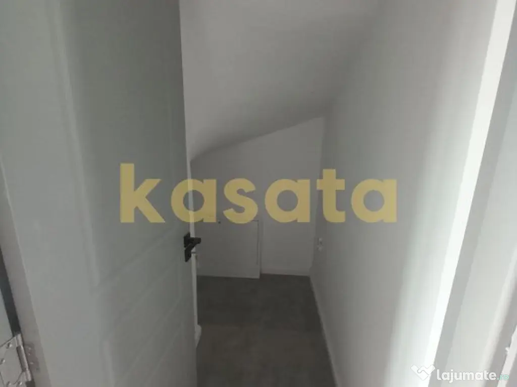 Casa 4 camere 190 mp, curte & 2 locuri parcare in zona Cr... 