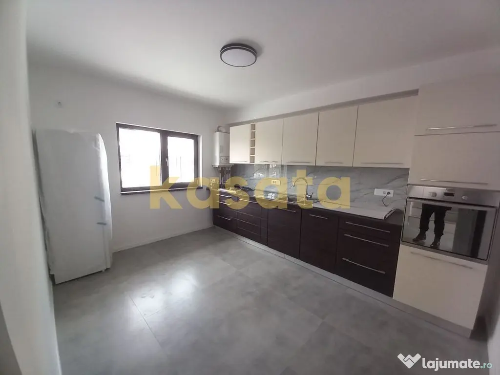 Casa 4 camere 190 mp, curte & 2 locuri parcare in zona Cr... 