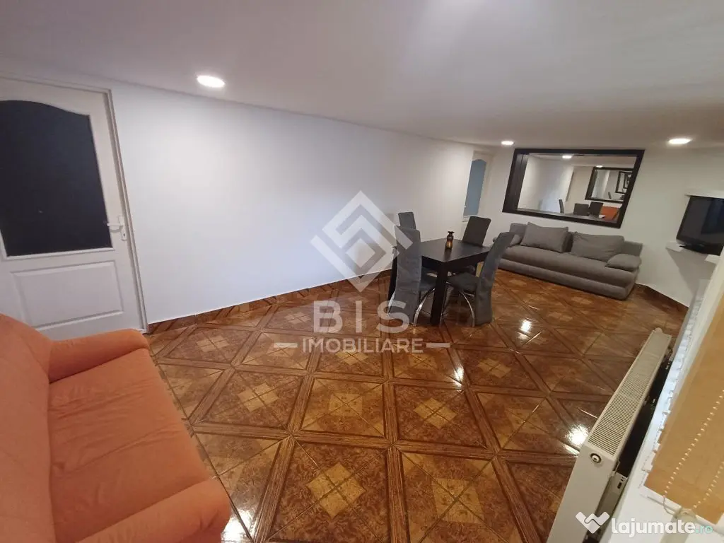 Apartament la casa 3 camere, 70mp