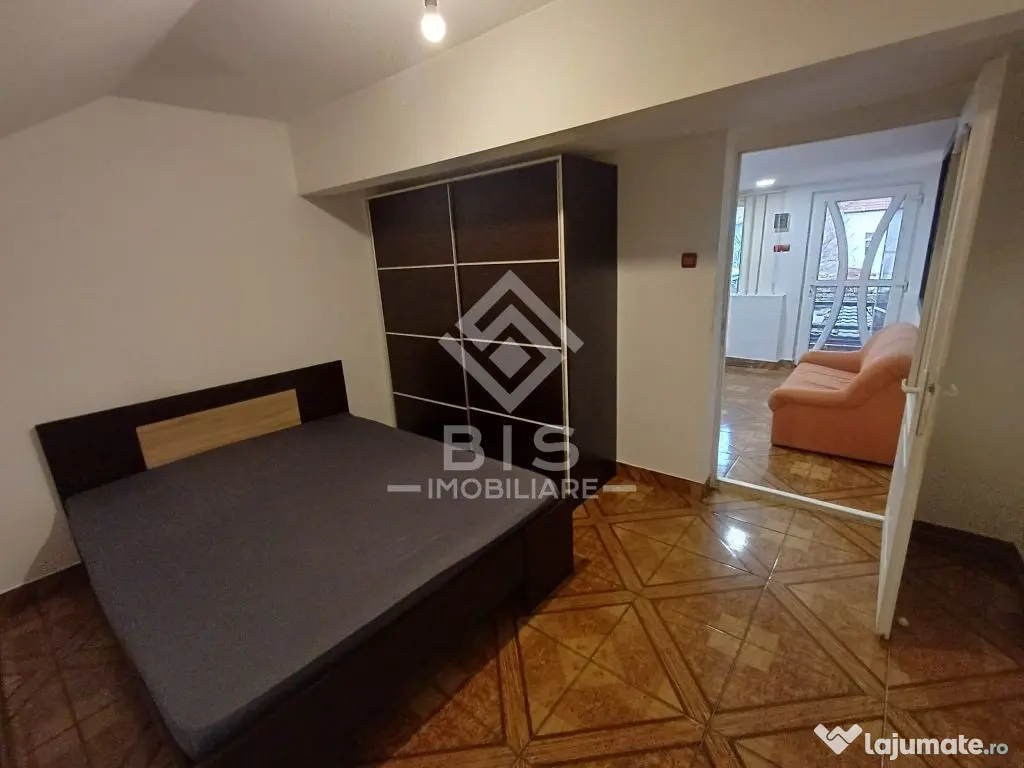 Apartament la casa 3 camere, 70mp