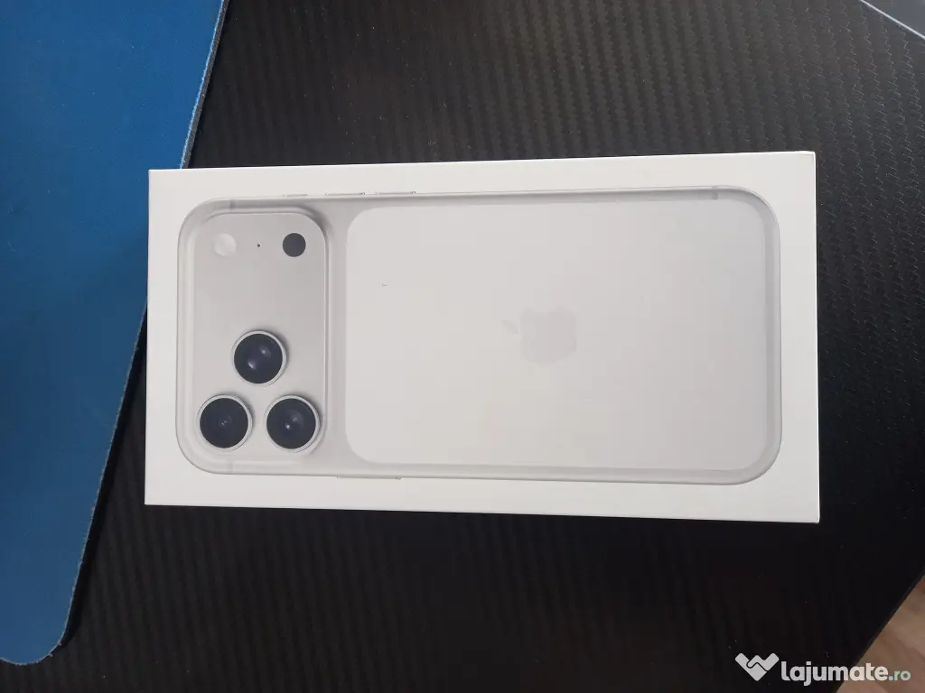 iPhone 17 Pro Max 256GB Silver