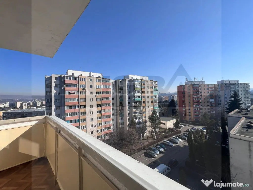 Apartament de 4 camere, 87mp, etaj intermediar, zona McDo... 