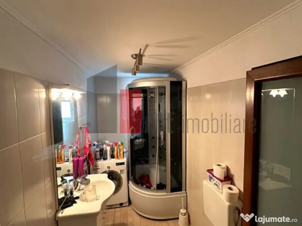 Casă individuală de vânzare – Dămăroaia, Sector 1,... 