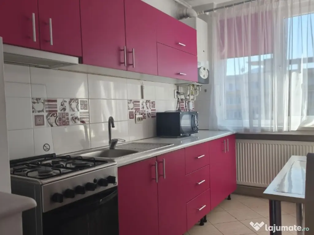 Apartament 2 camere in Deva, zona ultracentrala – Bd 1 Decembrie – Et. 