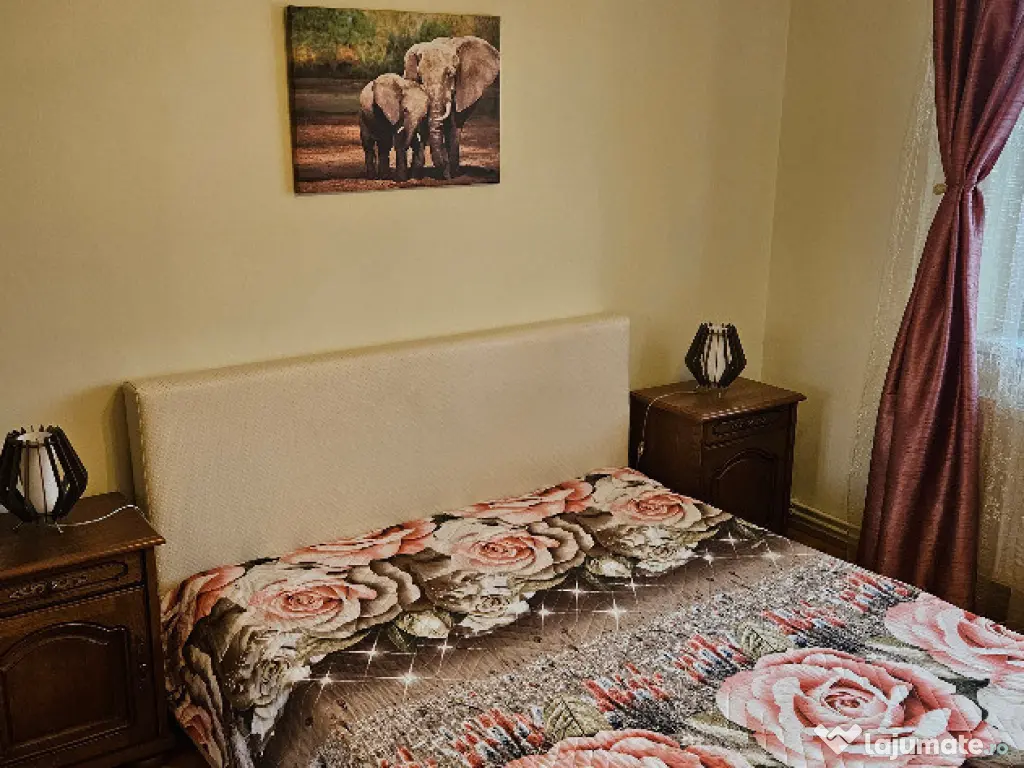 Inchiriez apartament cu 4 camere decomandat in Deva, Kogalniceanu et 3 