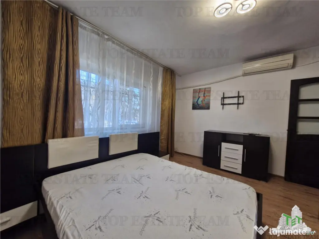 Apartament 2 camere, spatios, zona Primo 