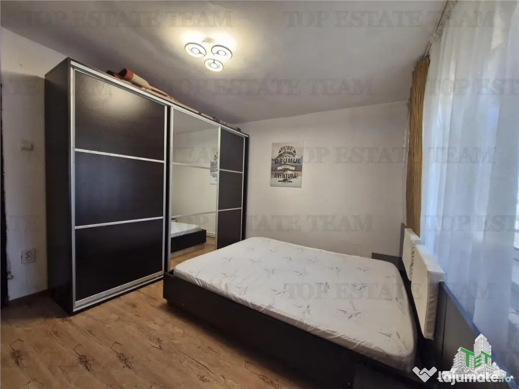 Apartament 2 camere, spatios, zona Primo 