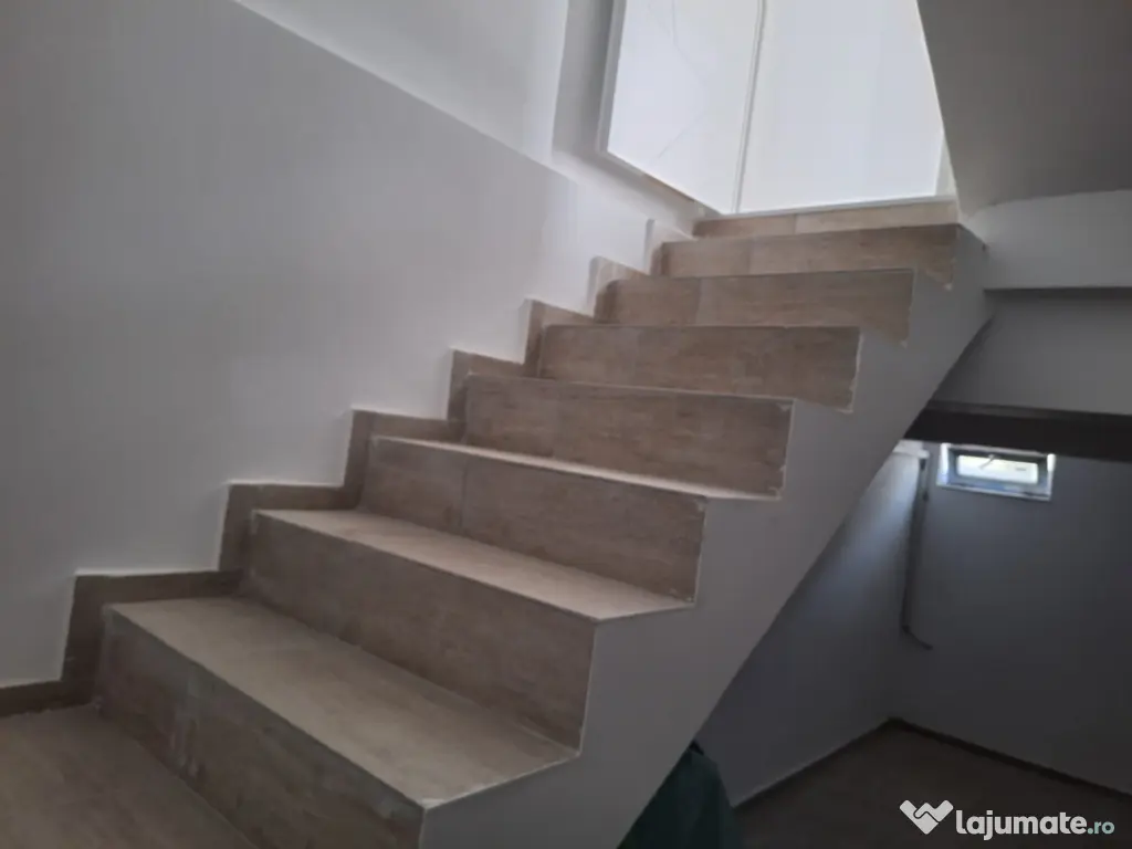 Palazu Mare vila D+P+E+POD 130 mp utili le cheie