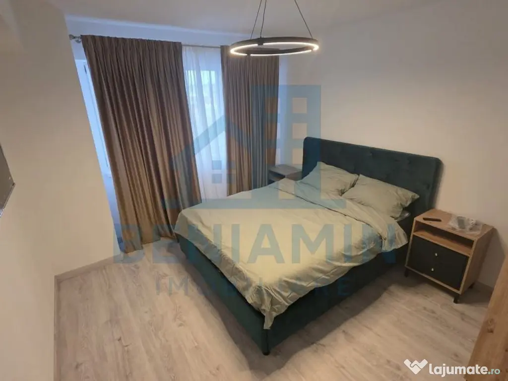 Apartament 3 camere 2 bai Decebal Residence Lapus