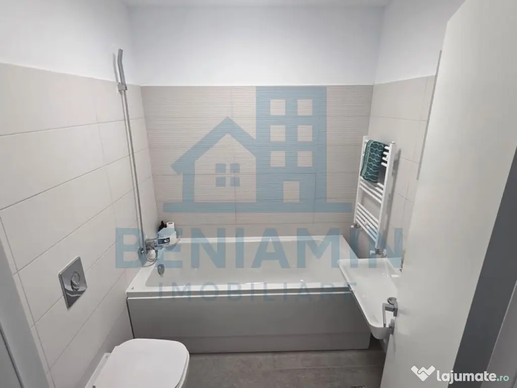 Apartament 3 camere 2 bai Decebal Residence Lapus