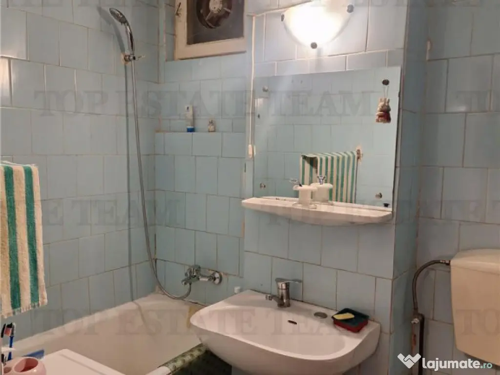 Apartament cu 3 camere langa scoala cu o pozitionare strateg 