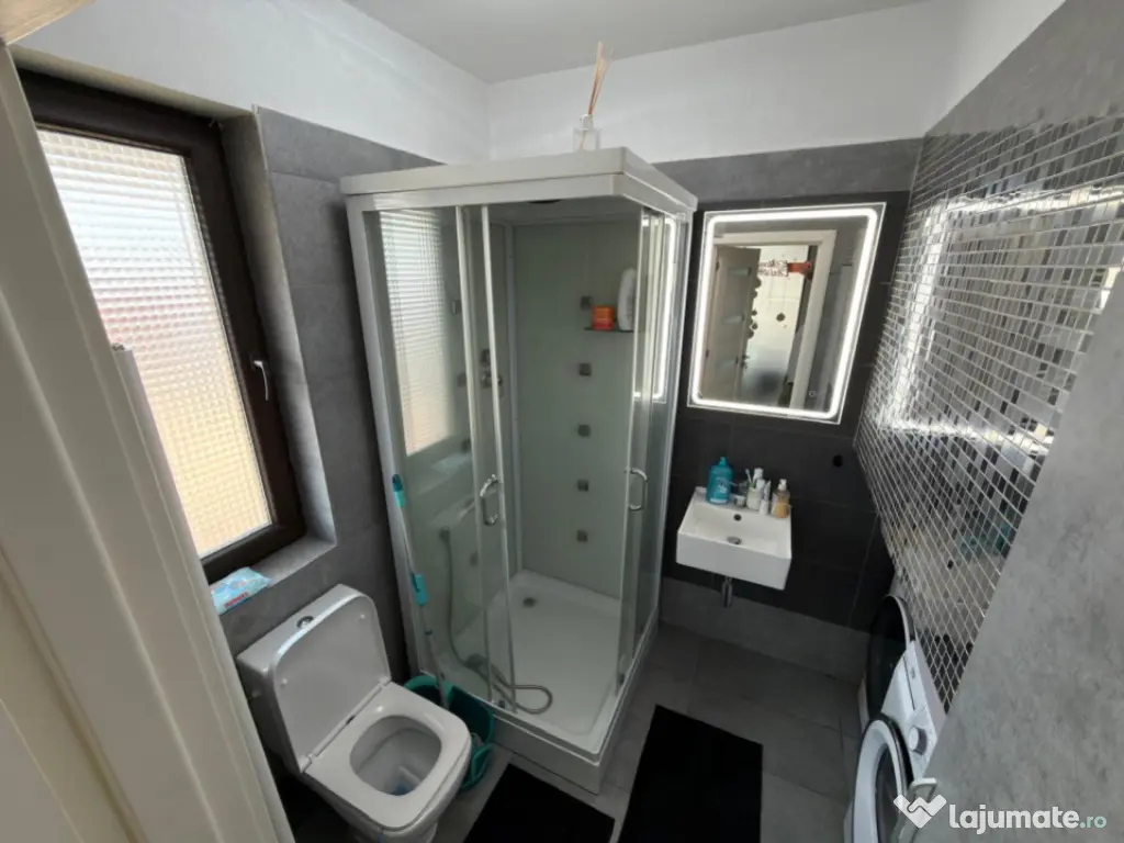 Vila amanajata și mobilată lux, 110 mp construiti Apeductu