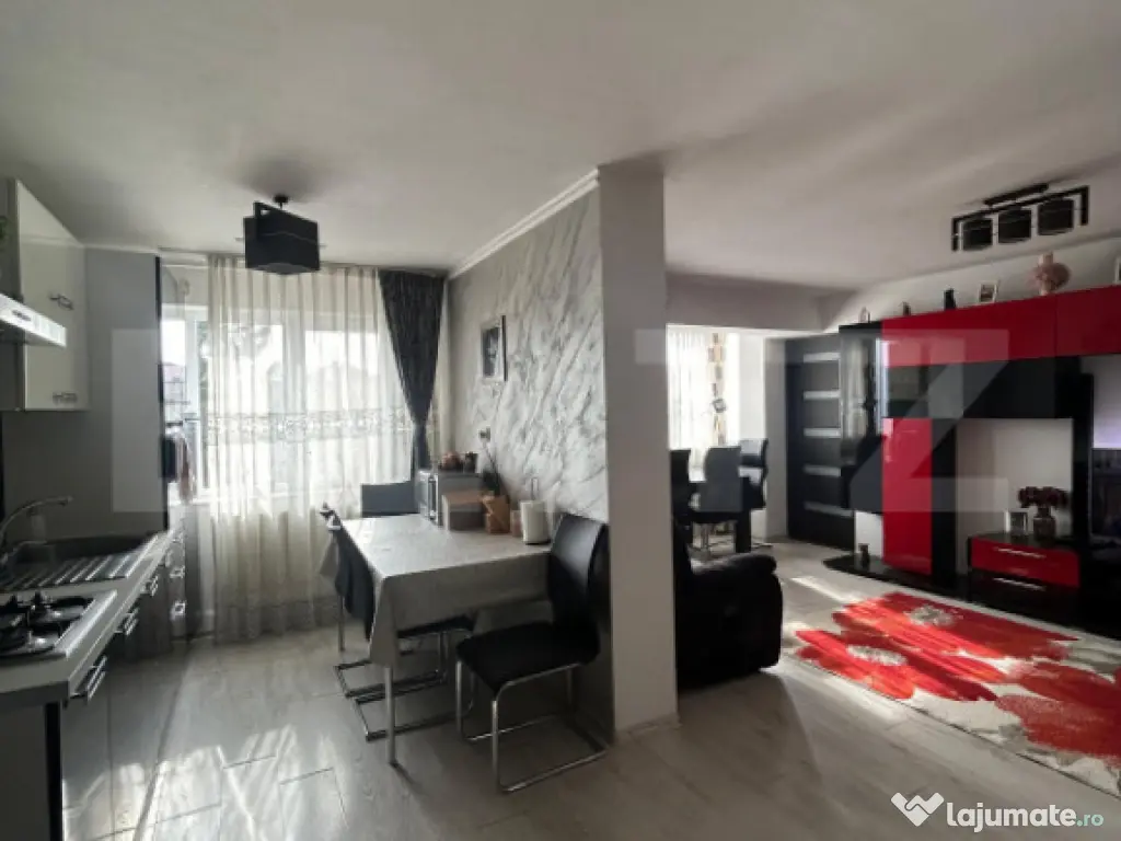 Apartament 3 camere, orientare Sudica, zona Centrala 