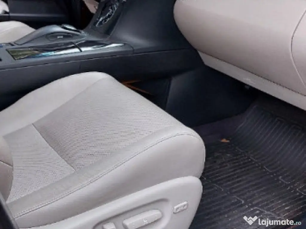 Lexus Jeep RX 450 cap. cil 3,5 cp.270 stare tehnică ff bun 