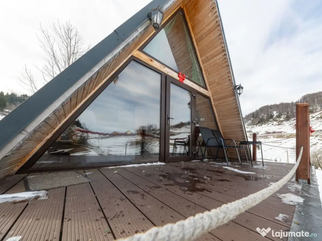 Teren 7,656 mp + Cabane tip A Frame, Fundata 