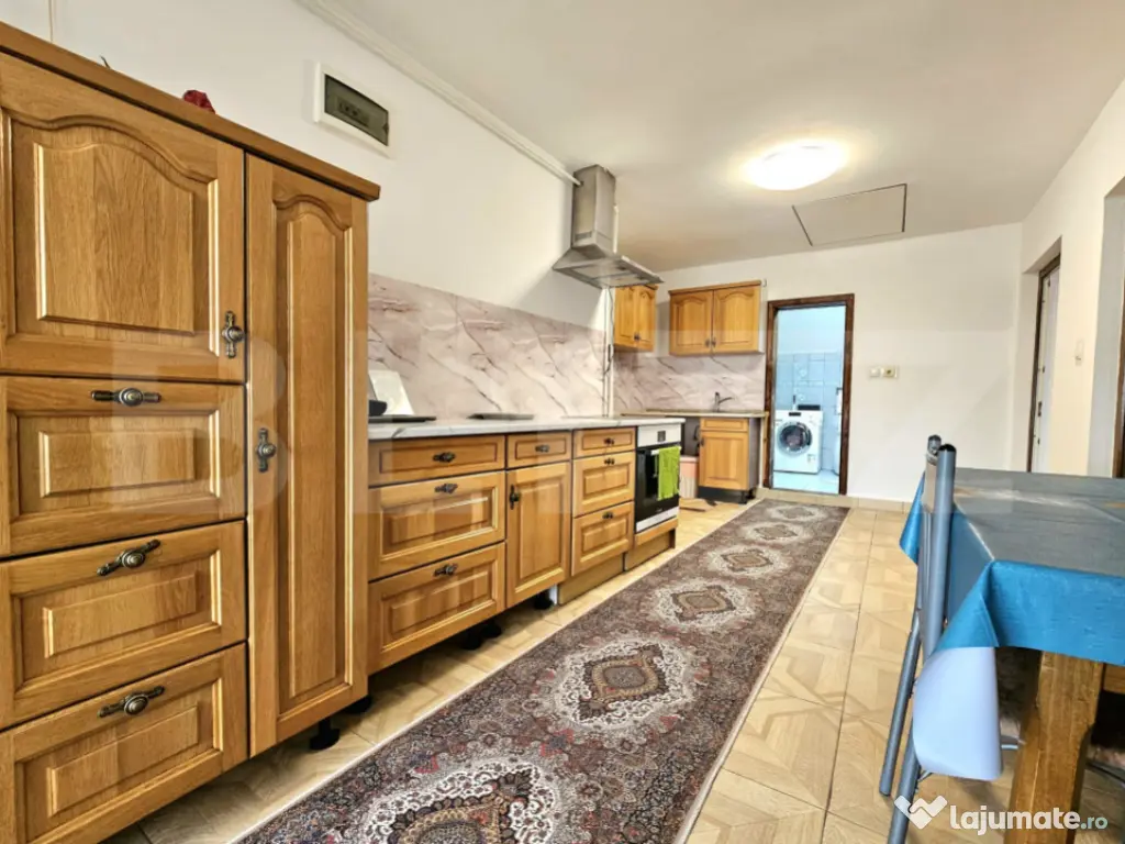 Apartament la casa 70mp 