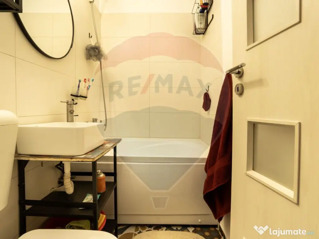 COMISION 0%| DE VANZARE| APARTAMENT 2 CAMERE| ETAJ 3/4| Z...