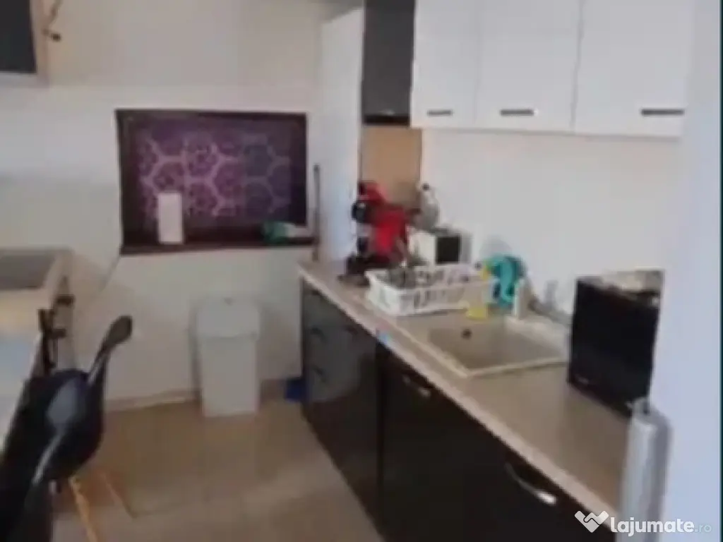 Apartament 2 camere, decomandat - zona Sanpetru 