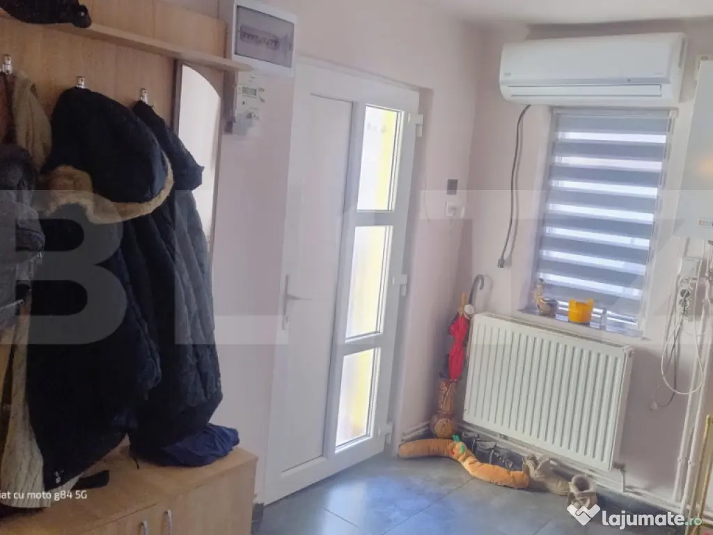 Casă cochetă 3 camere ,90 mp ,300 mp teren.Zonă liniști 