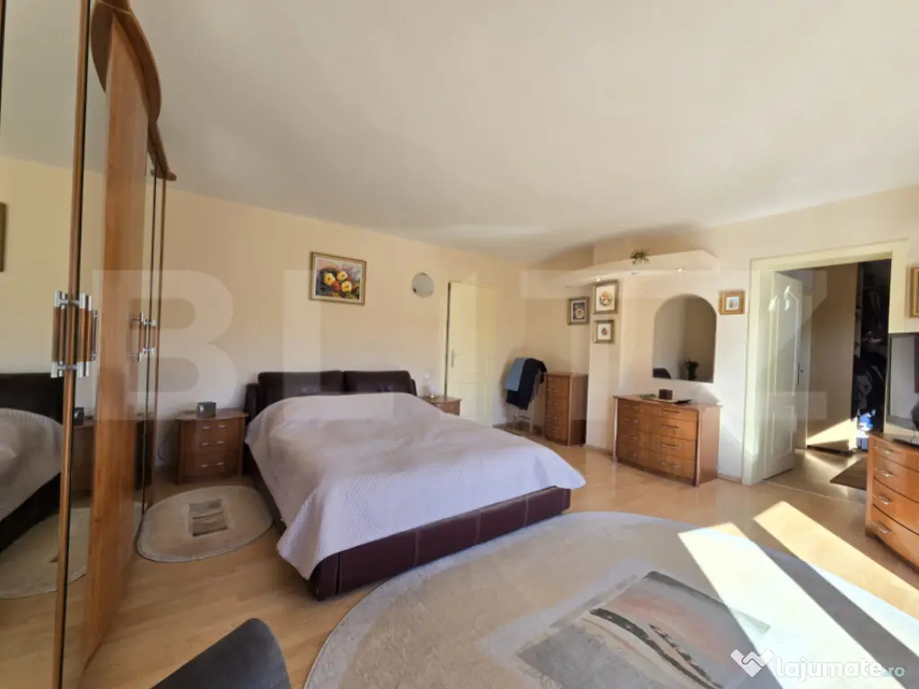 Vila ideala pentru locuința, clinica sau birouri! 