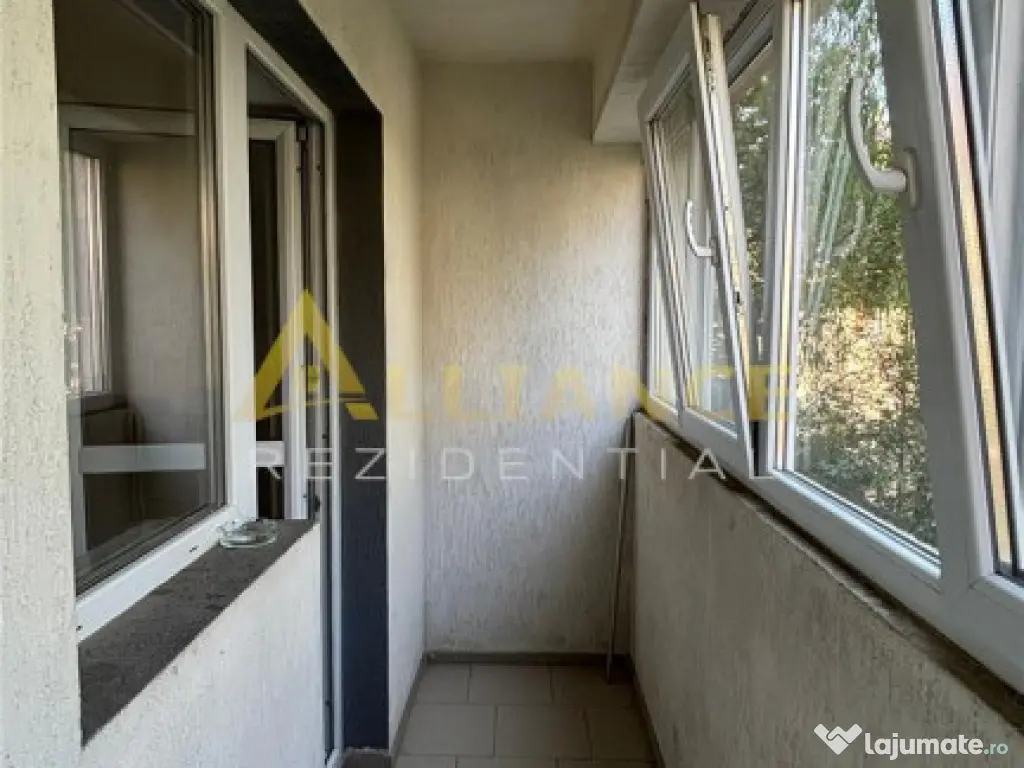 APARTAMENT 3 CAMERE NOVA 