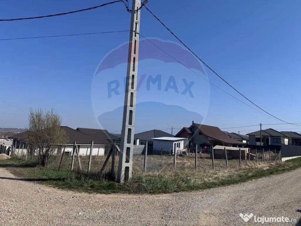 De vânzare teren intravilan 684mp în Paleu 