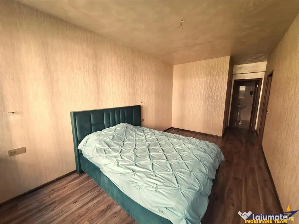 Apartament 2 camere, decomandat, 2 bai,Isaran,Tractorul 