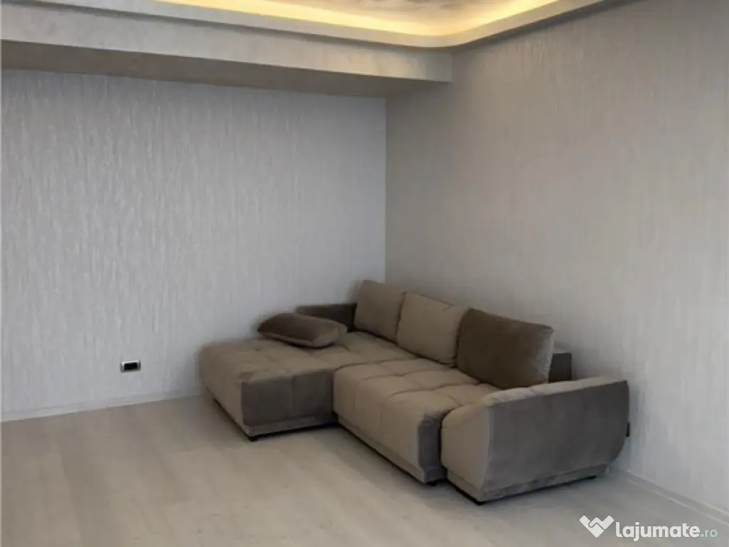 Apartament 2 camere, decomandat, 2 bai,Isaran,Tractorul 