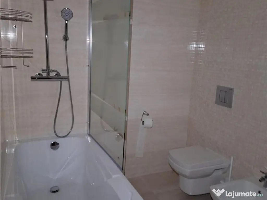 Apartament 2 camere, decomandat, 2 bai,Isaran,Tractorul 