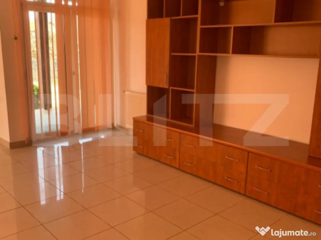 Vilă spațioasă – 236 mp utili | Teren 1000 mp 