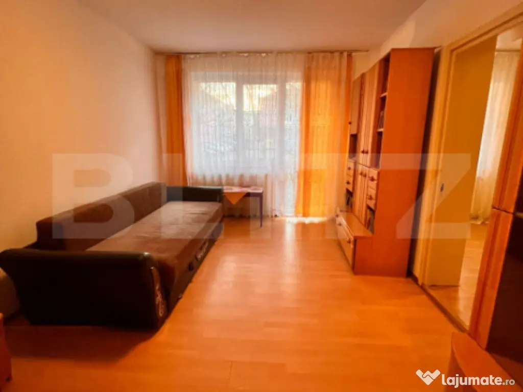 Apartament central 2 camere-decomandat 